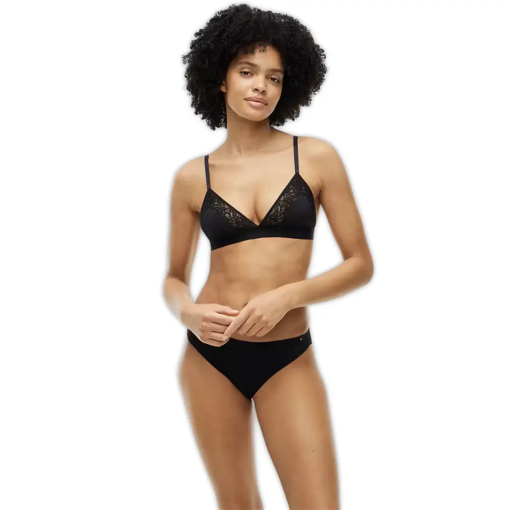 TH Comfort Lace Triangle Bra, Black
