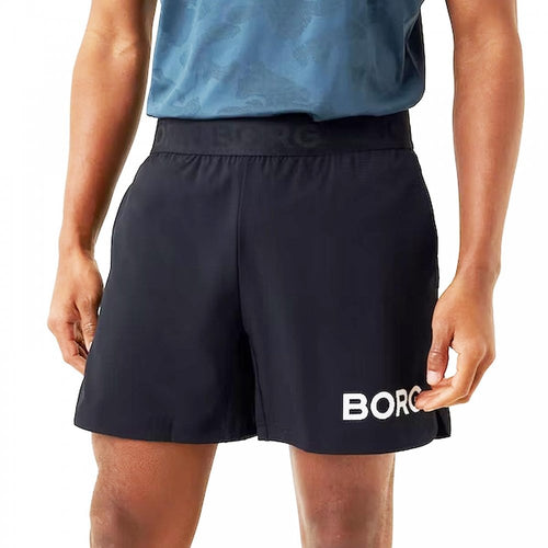 Kurze Shorts, Schwarze Schönheit