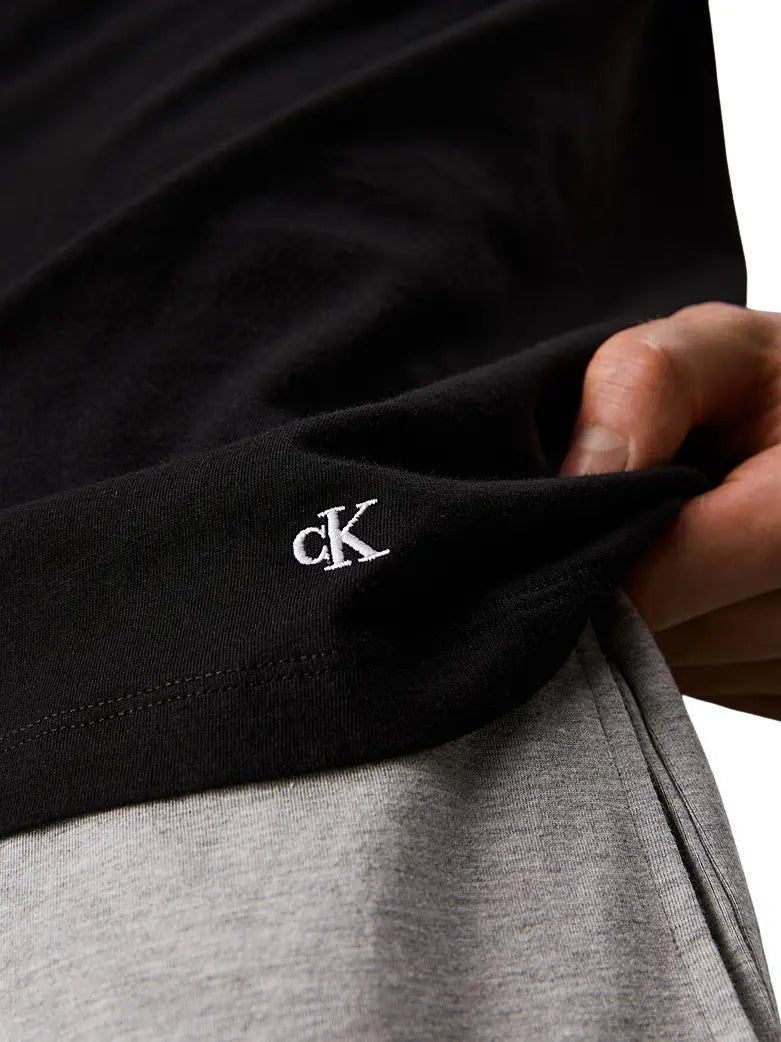 Calvin KleinT-Shirts 3 - pack3 - Pack Hem Logo Crew - Neck T-Shirts, Black/White/GreyBoxers & Briefs
